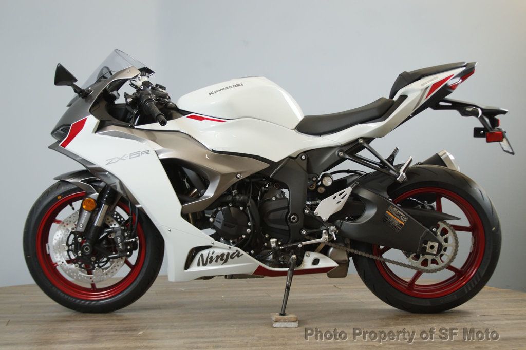 2025 Kawasaki Ninja ZX-6R ABS In Store Now! - 22792840 - 3