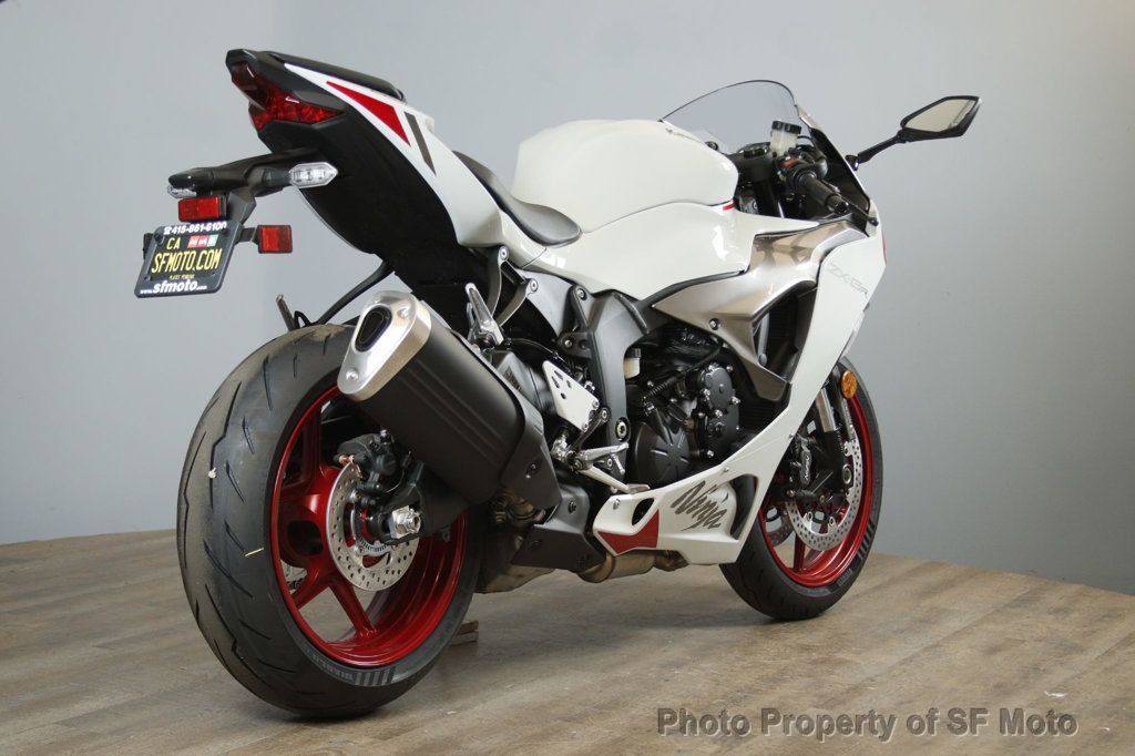 2025 Kawasaki Ninja ZX-6R ABS In Store Now! - 22792840 - 8