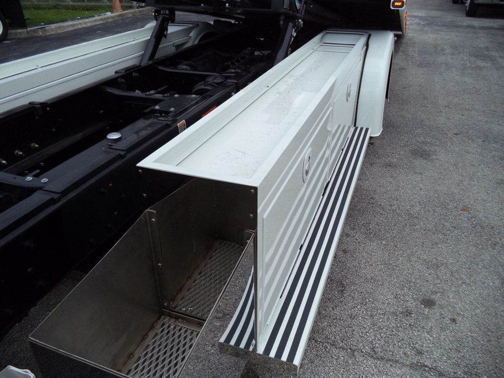 2025 Kenworth T280 w/ 22ft JerrDan Custom StepSide Classic Low Pro Carrier - 22556013 - 26