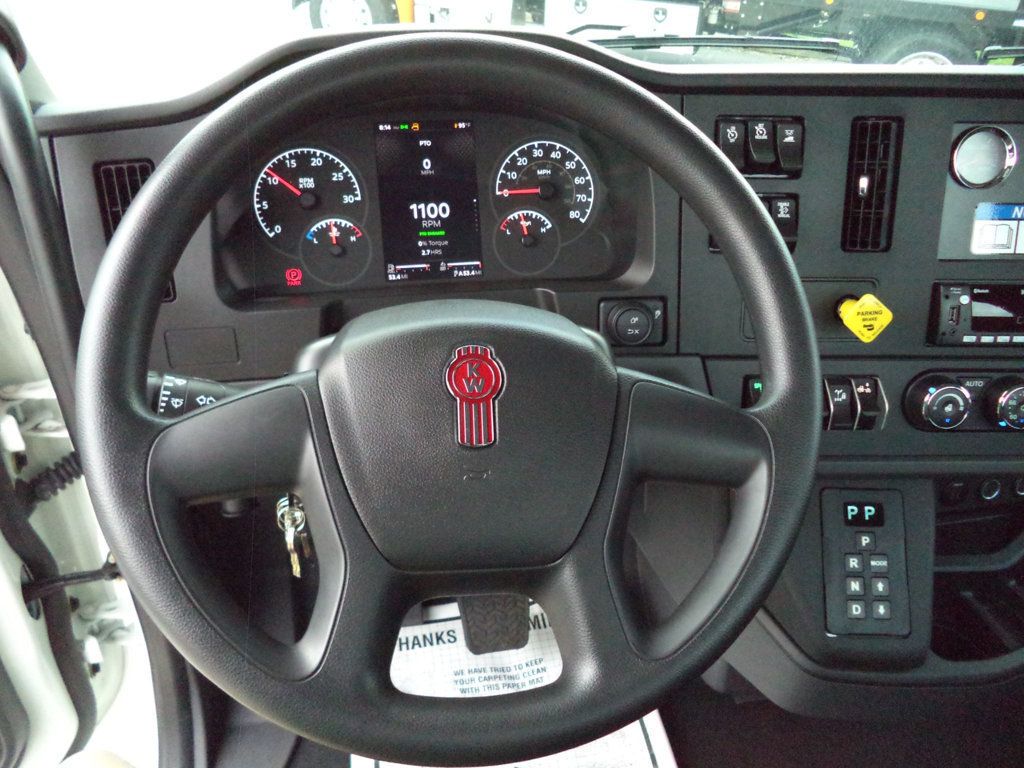 2025 Kenworth T280 w/ 22ft JerrDan Custom StepSide Classic Low Pro Carrier - 22556013 - 56