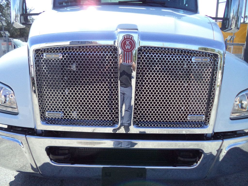 2025 Kenworth T280 w/ JerrDan 22ft Enclosed Clear Sided TowBox Car Carrier - 22684985 - 68
