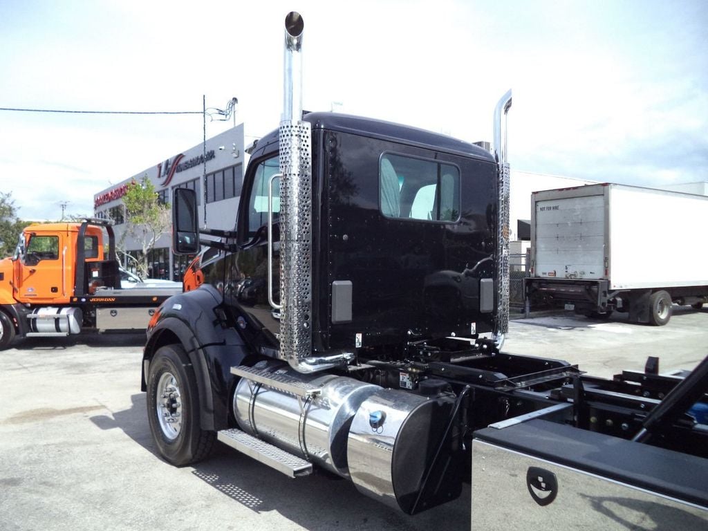 2025 Kenworth T880 JERRDAN 28FT 15 TON ROLLBACK..TANDEM AXLE 60,000LB GVW - 22236487 - 22