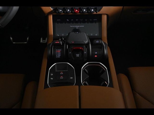 2025 Lamborghini Urus SE AWD - 22984132 - 13