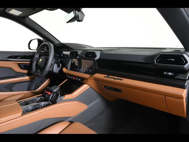 2025 Lamborghini Urus SE AWD - 22984132 - 14