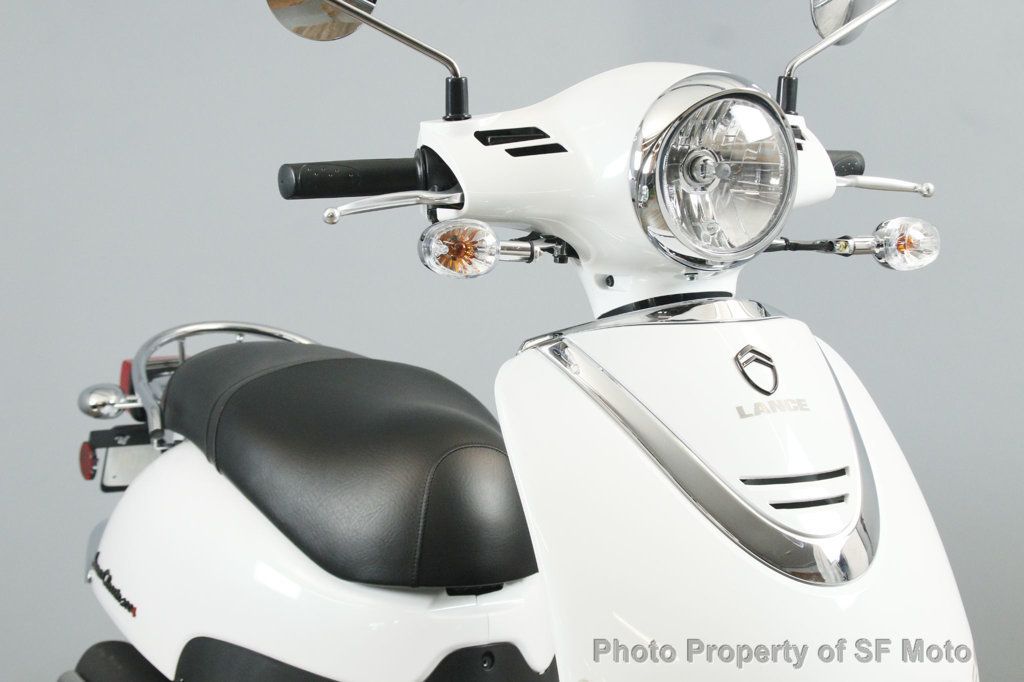 2025 Lance Powersports Havana Classic 200i 89 MPG! - 23021235 | Video 1