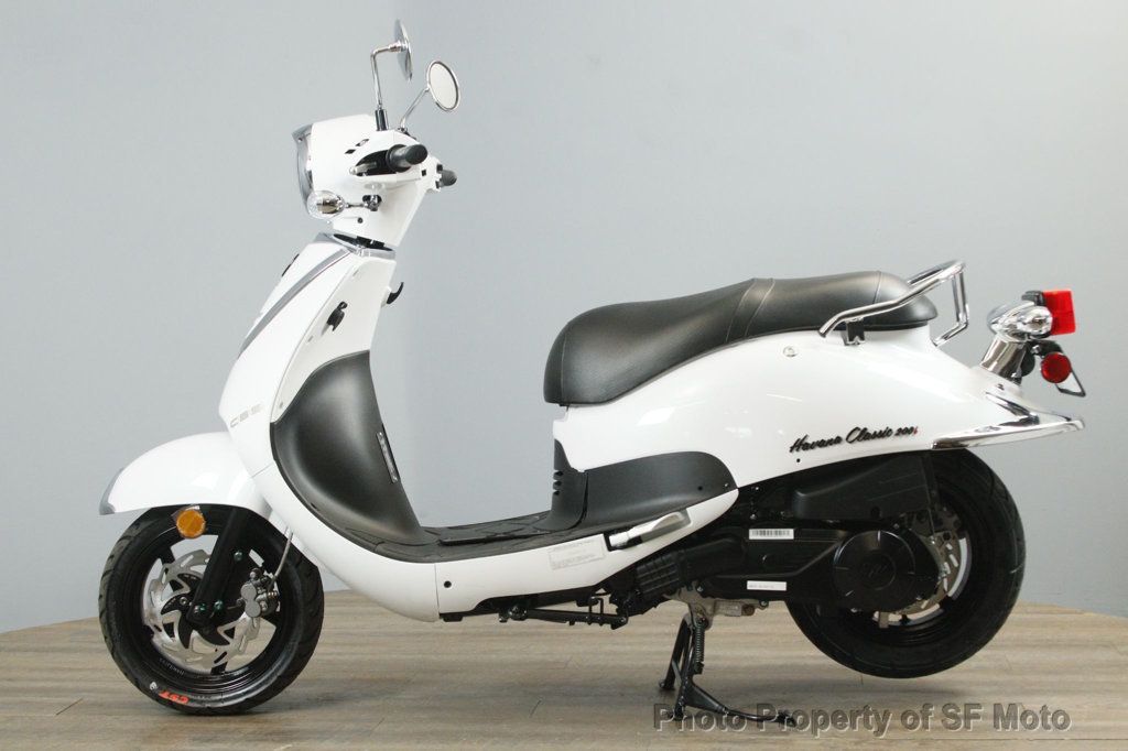 2025 Lance Powersports Havana Classic 200i 89 MPG! - 23021235 - 3