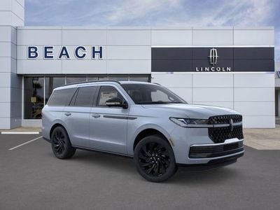 2025 Lincoln Navigator