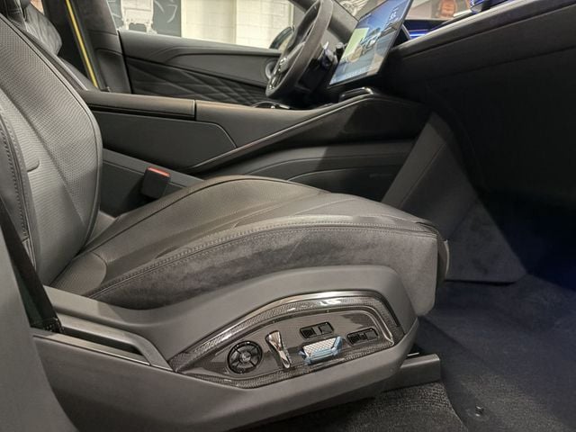 2025 Lotus Eletre Carbon AWD - 22986807 - 34