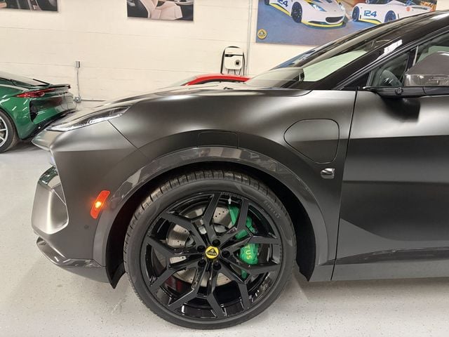 2025 Lotus Eletre Carbon AWD - 22986807 - 3