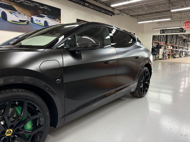 2025 Lotus Eletre Carbon AWD - 22986807 - 4