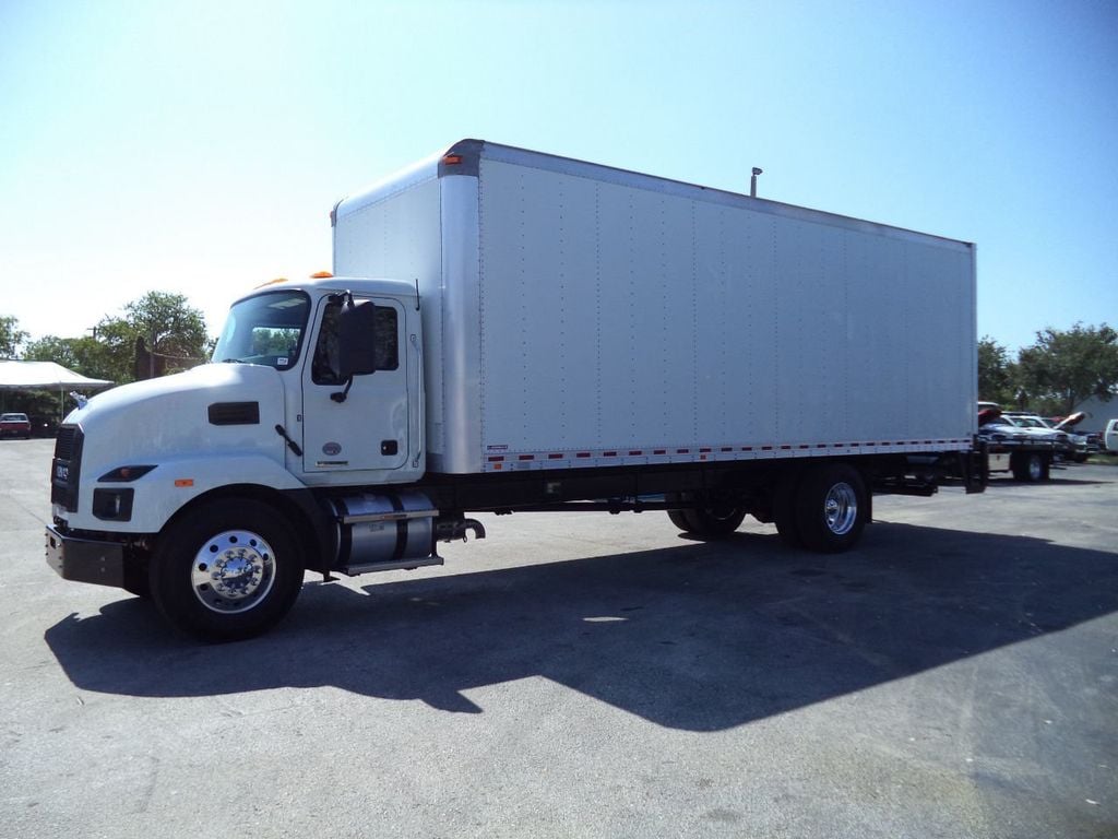 2025 Mack MD6 LIKE NEW 26FT DRY BOX TRUCK. LIFTGATE - 21920019 - 4