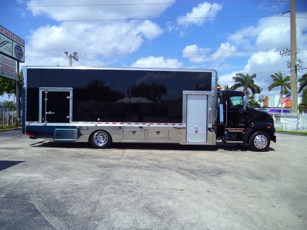 2025 Mack MD6 TowBox 26FT ENCLOSED ROLLBACK TOW TRUCK SHARK JERRDAN - 21897683 - 4