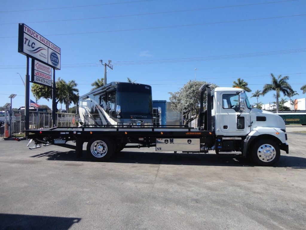 2025 Mack MD6 w/ 22ft Jerr-Dan Rollback Tow Truck Low Pro Car Carrier - 21805345 - 32