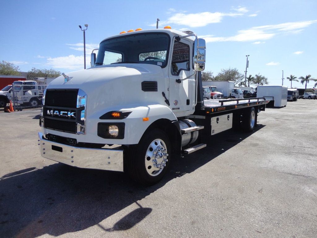 2025 Mack MD6 w/ 22ft Jerr-Dan Rollback Tow Truck Low Pro Car Carrier - 21805345 - 35