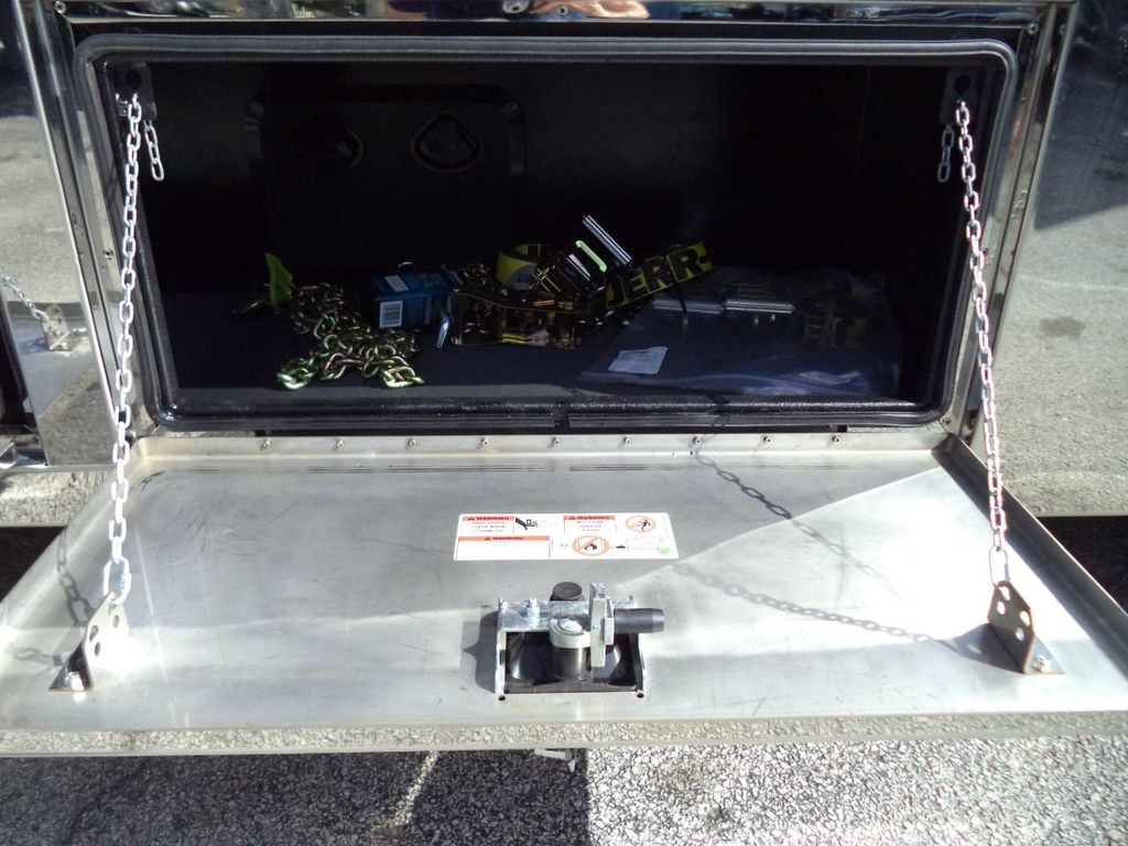 2025 Mack MD6 w/ Jerr-Dan 22ft Enclosed Shark TowBox Carrier Rollback - 22197267 - 43