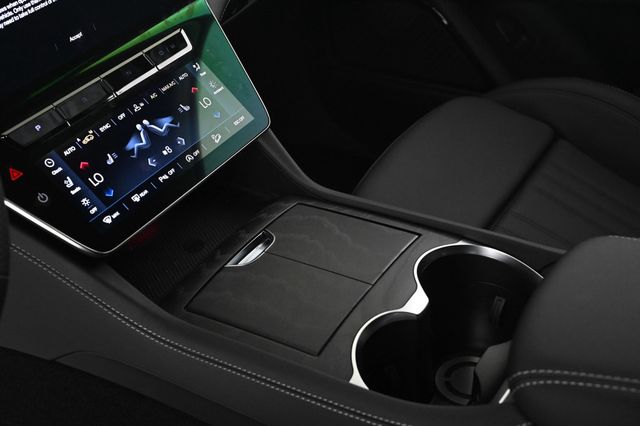 2025 Maserati Grecale AWD - 22893704 - 18