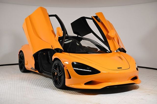 2025 McLaren 750S Coupe - 22716830 - 22