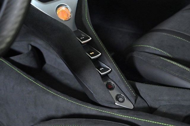 2025 McLaren 750S Coupe - 22854646 - 11