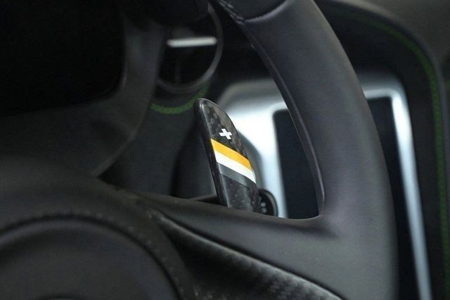 2025 McLaren 750S Coupe - 22854646 - 17