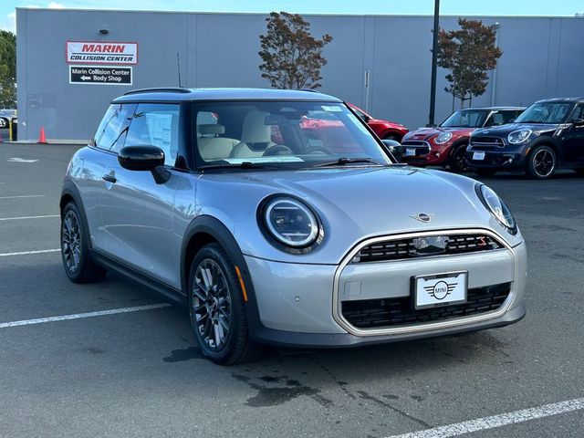 【超美品✨】MINI Cooper(SIlver) No.08741S New 2025 MINI Hardtop 2 Door Signature Plus Coupe in Miami