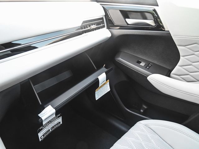 2025 Mitsubishi Outlander Platinum Edition - 23076759 - 17