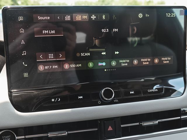 2025 Mitsubishi Outlander Platinum Edition - 23076759 - 18