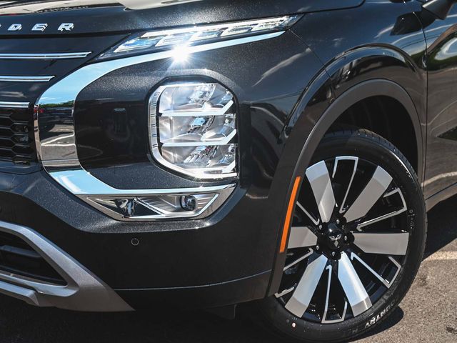 2025 Mitsubishi Outlander Platinum Edition - 23076759 - 33