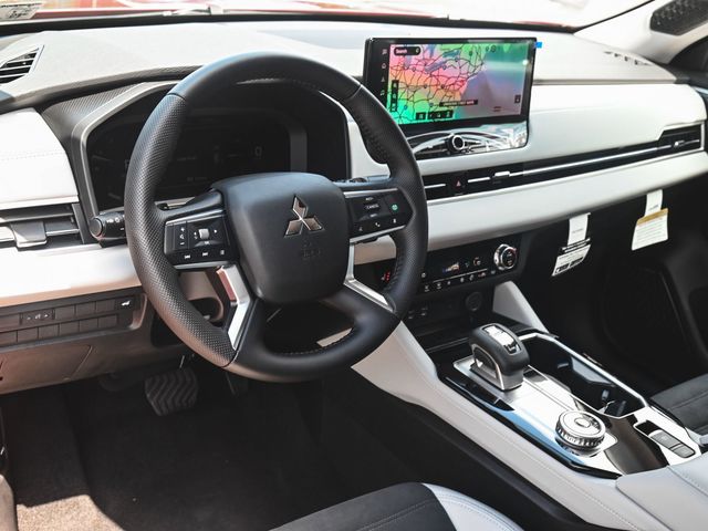 2025 Mitsubishi Outlander SE - 23076784 - 14