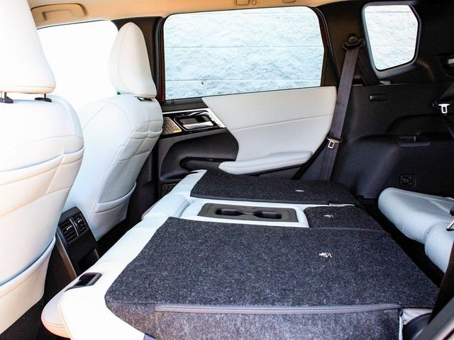 2025 Mitsubishi Outlander SE - 23077675 - 34