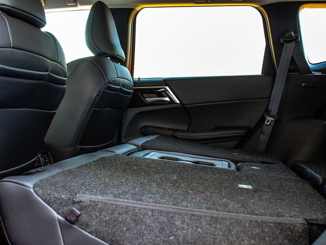 2025 Mitsubishi Outlander SE - 23077710 - 34