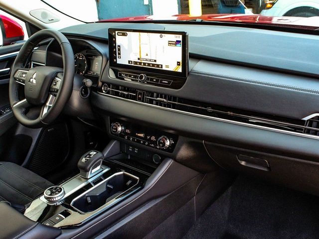 2025 Mitsubishi Outlander SE - 23077710 - 42