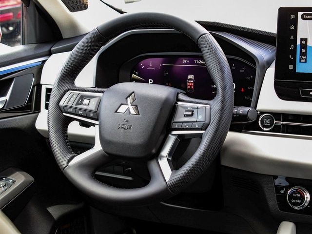 2025 Mitsubishi Outlander SE - 23077863 - 24