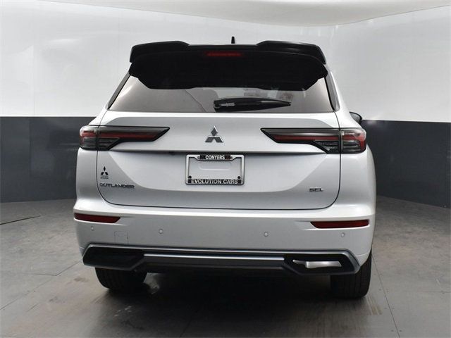 2025 Mitsubishi Outlander SEL - 22790254 - 17