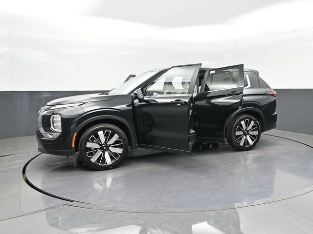 2025 Mitsubishi Outlander SE S-AWC - 23008583 - 25