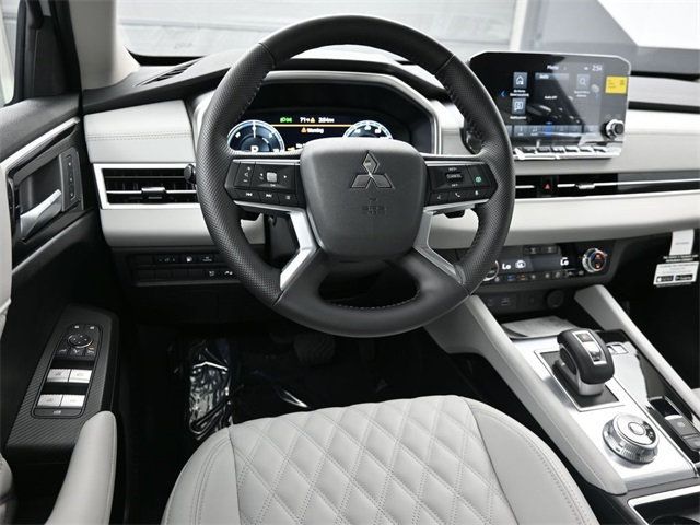 2025 Mitsubishi Outlander PHEV SEL - 22982922 - 21