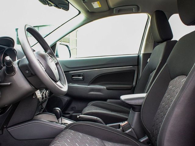 2025 Mitsubishi Outlander Sport 2.0 ES - 23078095 - 28