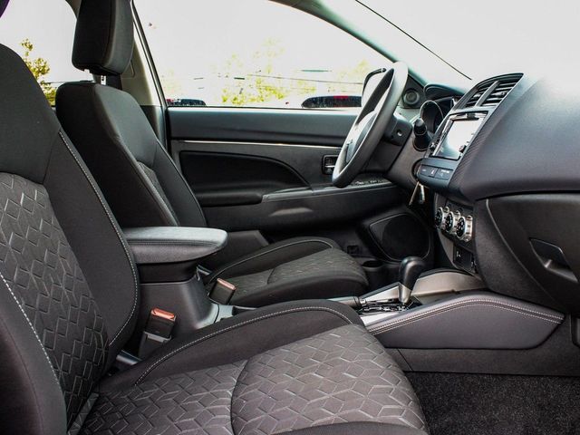 2025 Mitsubishi Outlander Sport 2.0 ES - 23078095 - 38