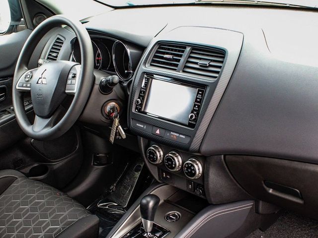 2025 Mitsubishi Outlander Sport 2.0 ES - 23078095 - 39