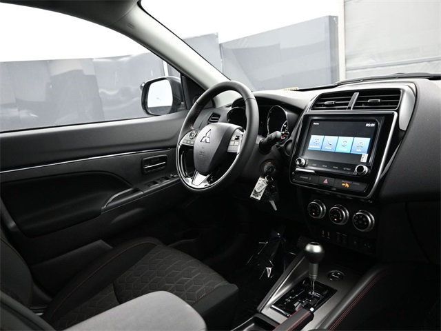 2025 Mitsubishi Outlander Sport LE 2.0 AWC - 22963527 - 17