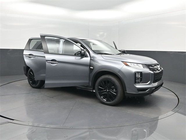 2025 Mitsubishi Outlander Sport LE 2.0 AWC - 22963527 - 37