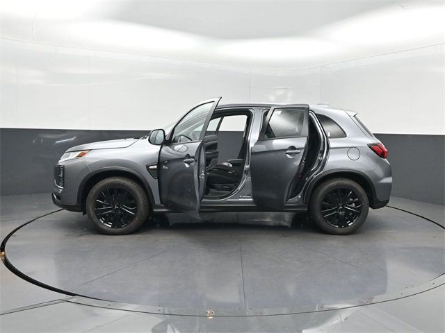 2025 Mitsubishi Outlander Sport LE 2.0 AWC - 22963527 - 38