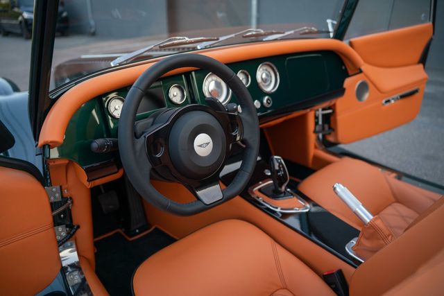 2025 Morgan Plus Four Brand New 2025 Morgan Plus Four! - 22913568 - 27