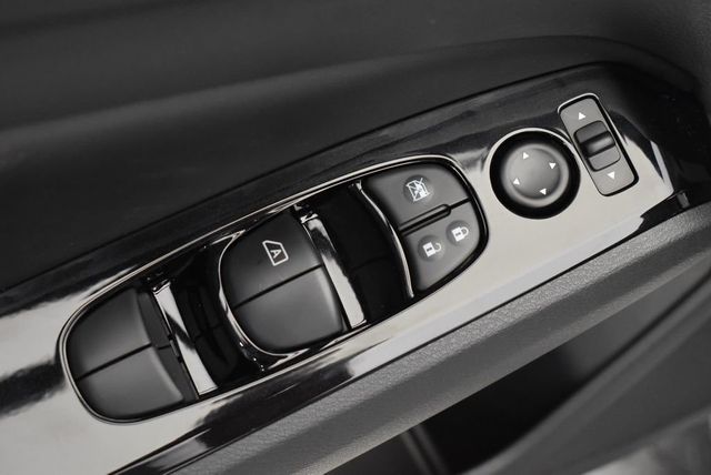 2025 Nissan Altima SR FWD - 22902248 - 10