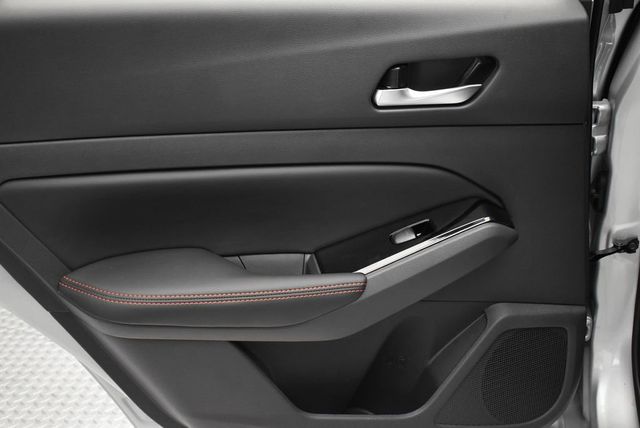 2025 Nissan Altima SR FWD - 22902248 - 31