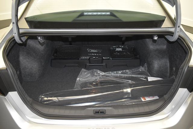 2025 Nissan Altima SR FWD - 22902248 - 35