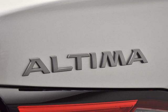 2025 Nissan Altima SR FWD - 22902248 - 8