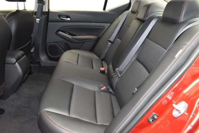 2025 Nissan Altima SR FWD - 22907991 - 35