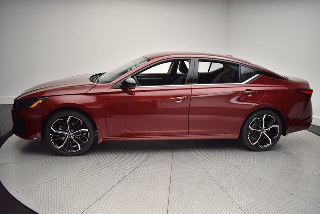 2025 Nissan Altima SR FWD - 22907991 - 7