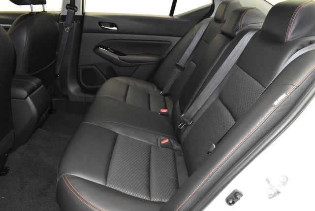 2025 Nissan Altima SR FWD - 22913363 - 34