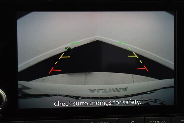 2025 Nissan Altima SR FWD - 22913363 - 38